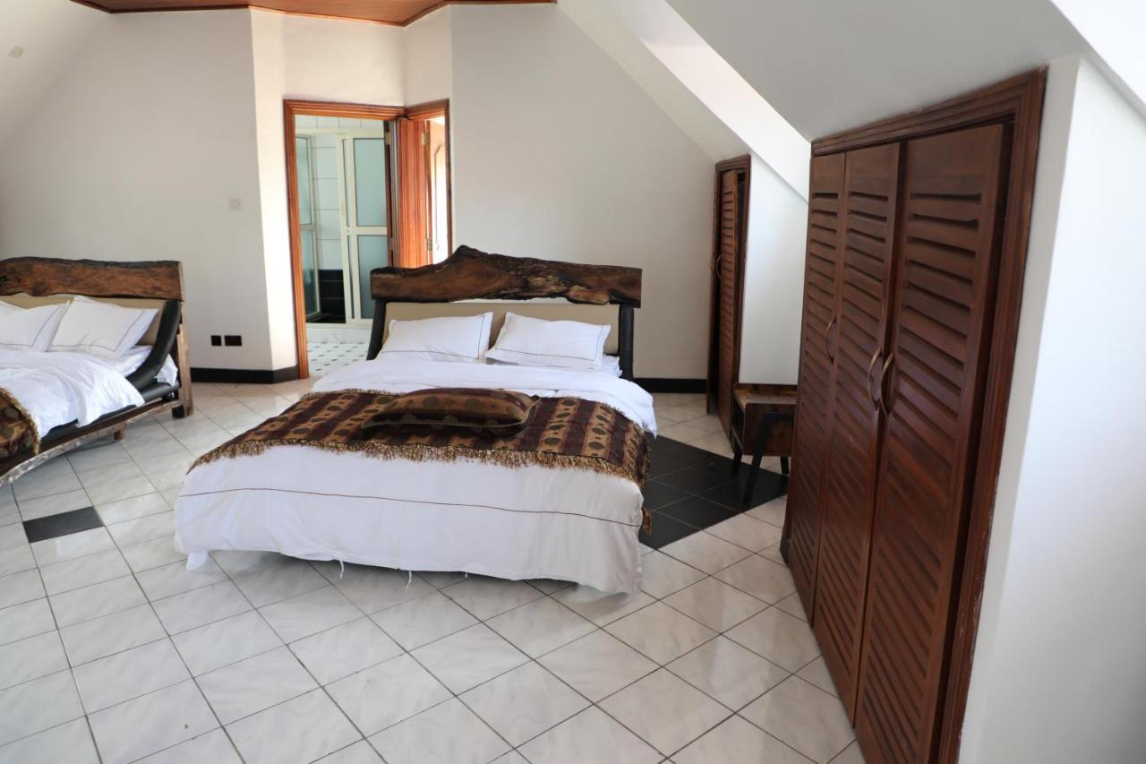 Stallion Place - Bed And Breakfast Kampala Zewnętrze zdjęcie